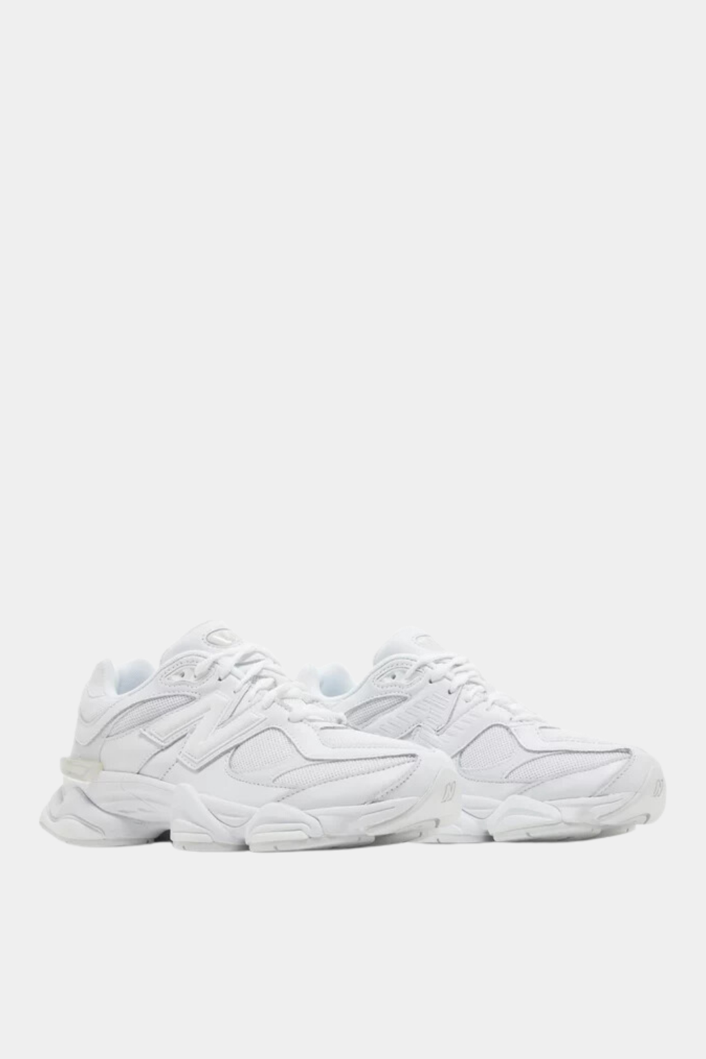 9060 'Triple White'