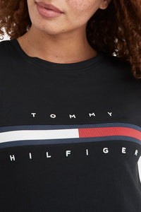 Thumbnail for Tommy Hilfiger - Essential Flag Stripe T-shirt